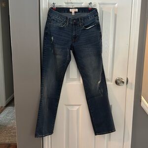 Lucky brand mid rise, straight leg jeans, size 4 ￼